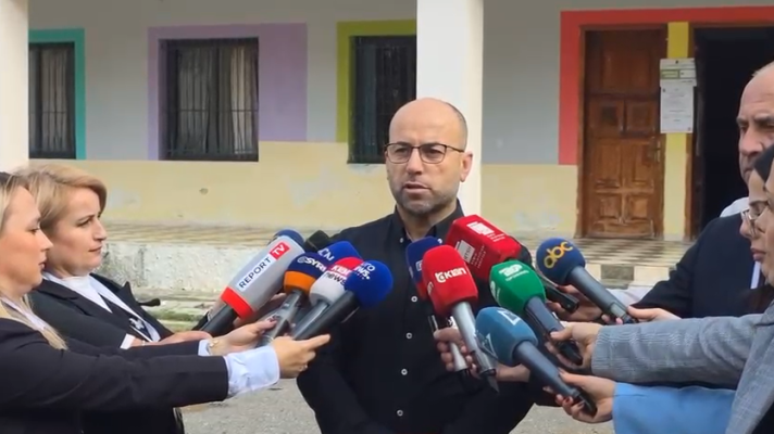 Kandidati i pavarur i Cërrikut: Kushdo që të fitojë, uroj t’i shërbejë qytetit!