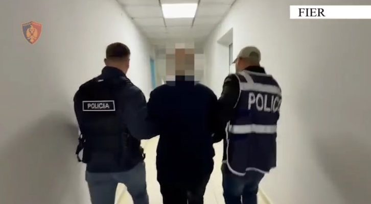 U merrte para pacientëve për të kryer ekot, arrestohet mjeku imazherist në spitalin rajonal Fier