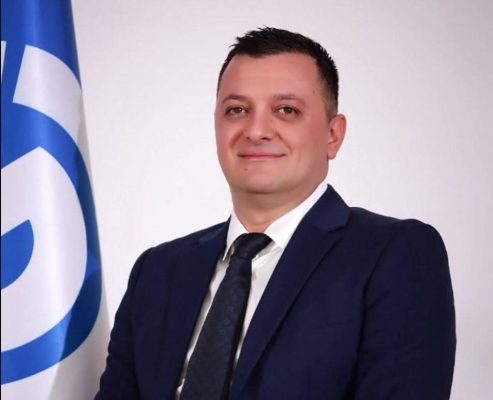 Jep dorëheqjen kreu i Kadastrës së Vlorës, Genc Deromemaj