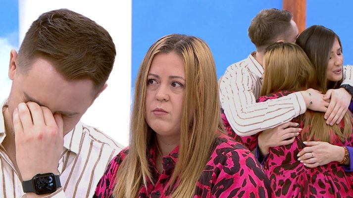 “Bashkëshorti më dhunonte”, Ornela përlot studion me rrëfmin e dhimbshëm: Dua vetëm një shtëpi të rris vajzat e mia