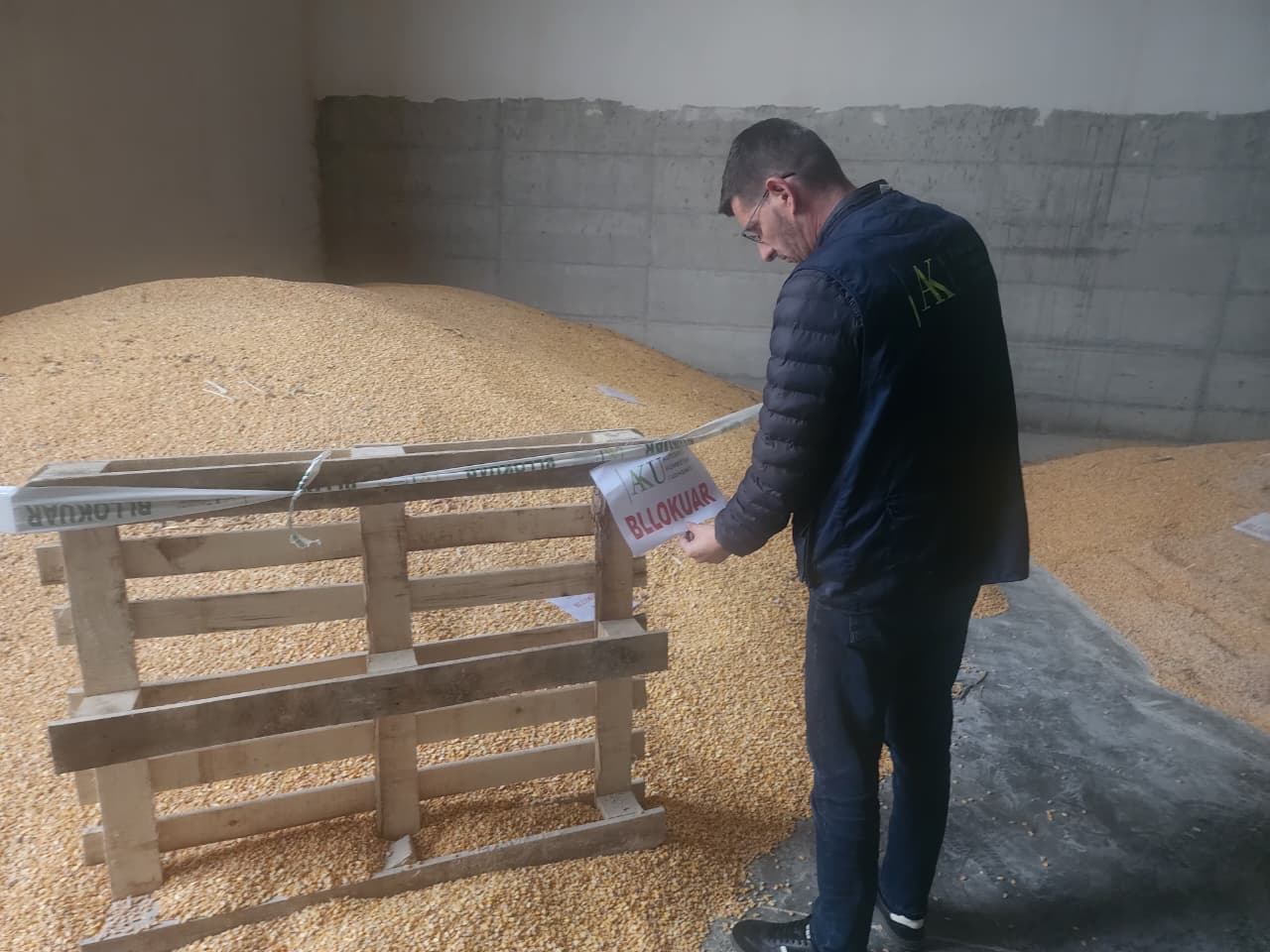 AKU bllokon sërish 75 ton misër që vinte nga Serbia në Hanin e Hotit