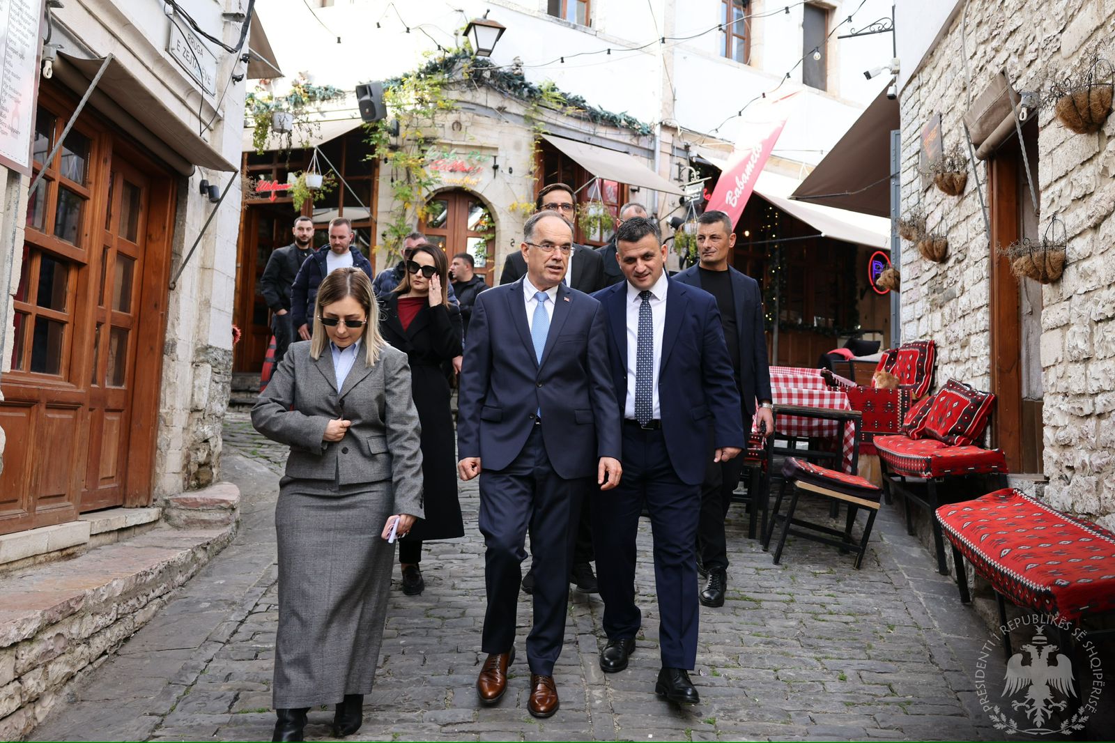 Presidenti Begaj nga Gjirokastra  Të mbrojmë shqipen si trashëgimi kombëtare