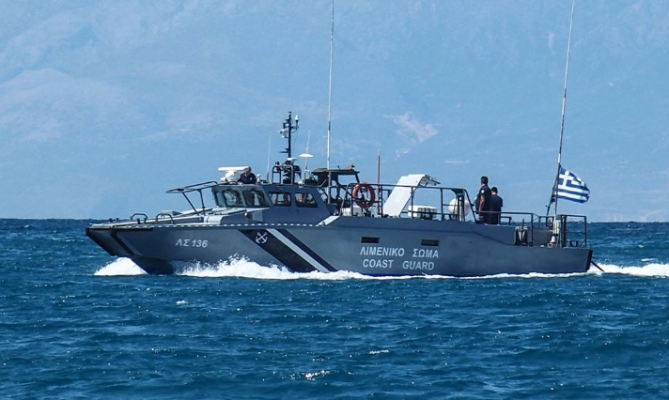 Mbytet varka me emigrantë në Greqi, raportohet për viktima