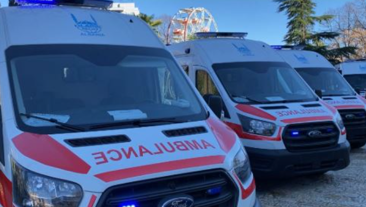 E rëndë në Greqi  makina me emigrantë përmbyset në rrugë  një i vdekur dhe disa të plagosur