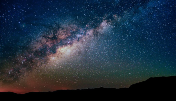  Fati po punon për ju   shenjat e Horoskopit që do të favorizohen ditët e ardhshme