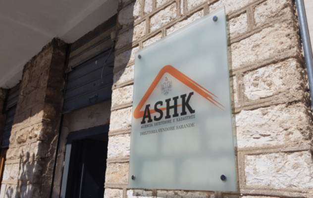 Sarandë/ Shkarkohet nga detyra drejtori i Kadastrës, Ilir Çibuku