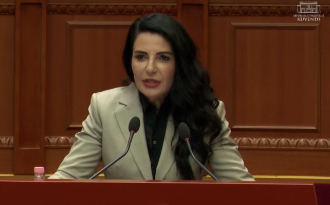 Nën hetim nga SPAK, Balluku: S’do të dëgjoni kurrë akuza për drejtësinë e re, pres që e vërteta të marrë formë