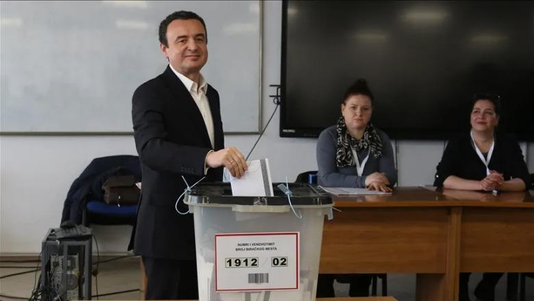 Balotazhi në Kosovë  qytetarët në 18 komuna votojnë për të zgjedhur kryetarët e tyre  Albin Kurti  Ditë e mirë për demokracinë
