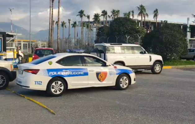 Digjet makina në Krujë, dyshohet se është e autorëve të atentatit në Rinas