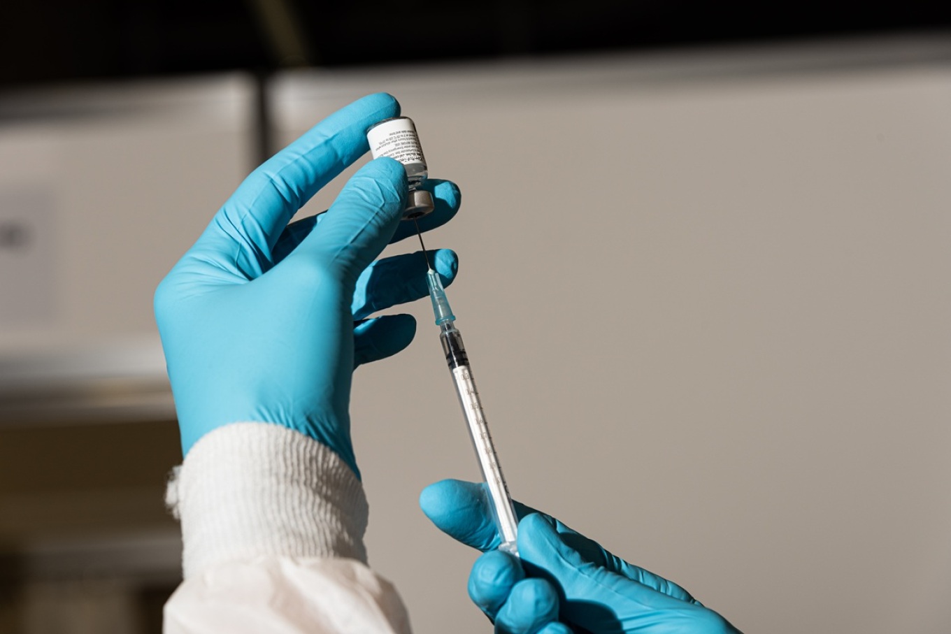 Infermieri gjerman dënohet me burgim të përjetshëm për vrasjen e 10 pacientëve  I vrau për të shmangur punën