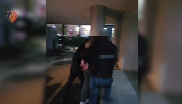 EMRI/ Ofronte kredi në emër të bankës, arrestohet 21 vjeçari, skema e mashtrimit