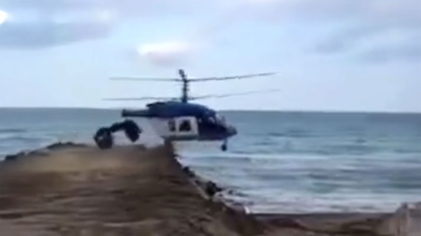 VIDEO  Rrëzohet helikopteri në Rusi  humbin jetën pesë persona