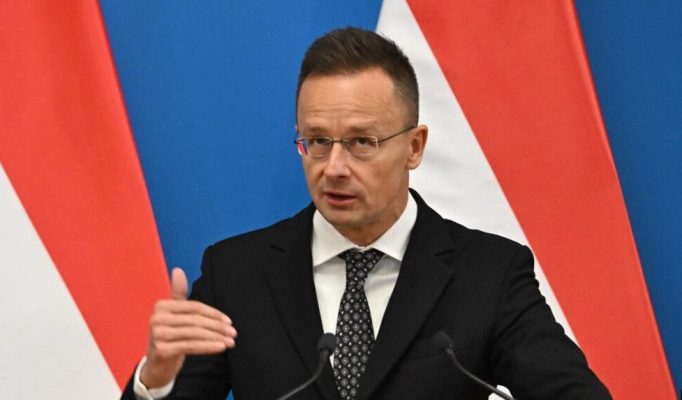Hungaria do ta sfidojë vendimin e BE-së për importet e energjisë ruse Hungaria do ta sfidojë vendimin e BE-së për importet e energjisë ruse