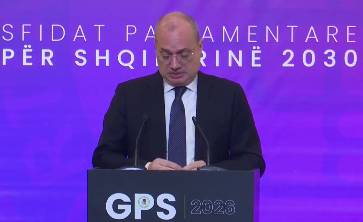 Hasani  Komisioni i ri për Evropën dhe Punët e Jashtme ka rritur eficiencën dhe ka përshpejtuar procesin e integrimit