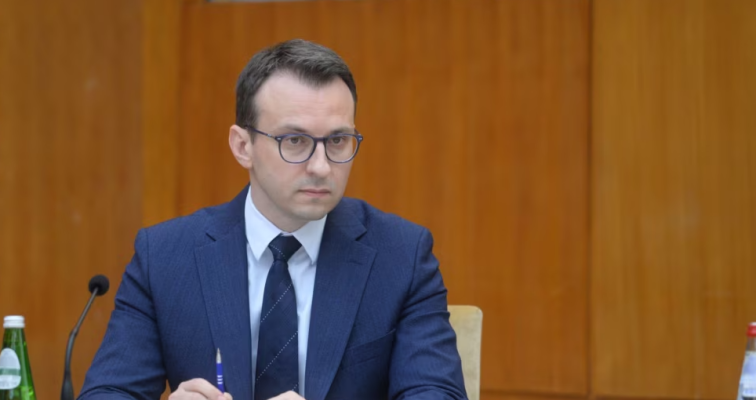 Serbia: Fakultetit të Shkencave Teknike në veri i është dhënë një muaj afat që të nisë të paguajë qira ose të largohet nga objekti