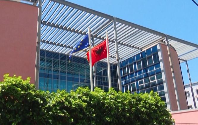 Sulmuan me armë zjarri policët e kufirit në Morinë në 2023  GJKKO  godet  grupin e rrezikshëm  Burg për 7 persona