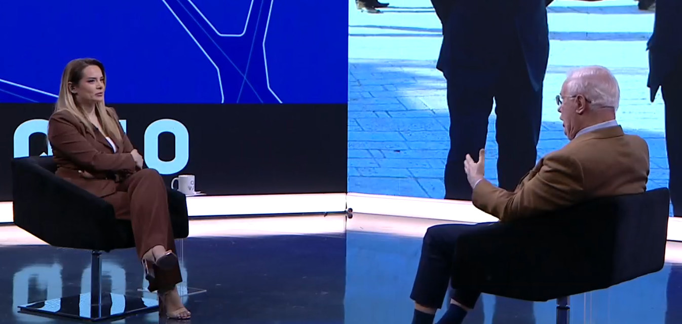  Nuk ndjek asnjë seancë pas 2009   Milo  Parlamenti është kthyer në shesh beteje  me luftë verbale dhe fizike