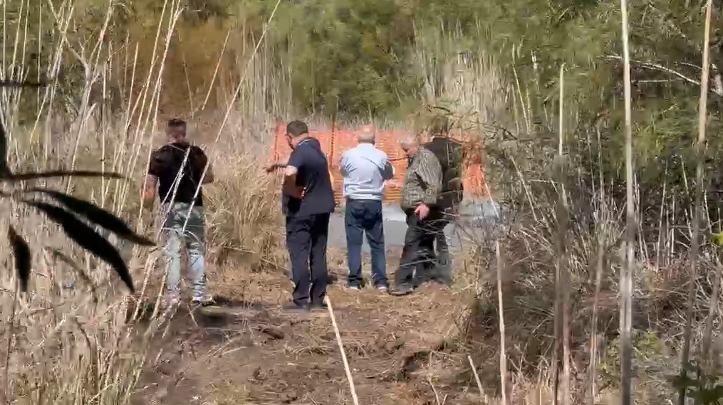 U raportua për prani gazi në zonën e Hidrovorit në Akërni  specialistë të AKBN verifikojnë situatën