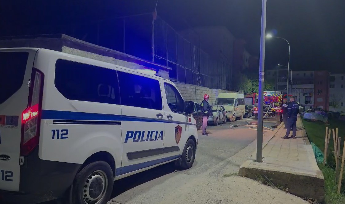 Digjet gjatë natës automjeti i gazetarit në Bulqizë  dyshohet e qëllimshme