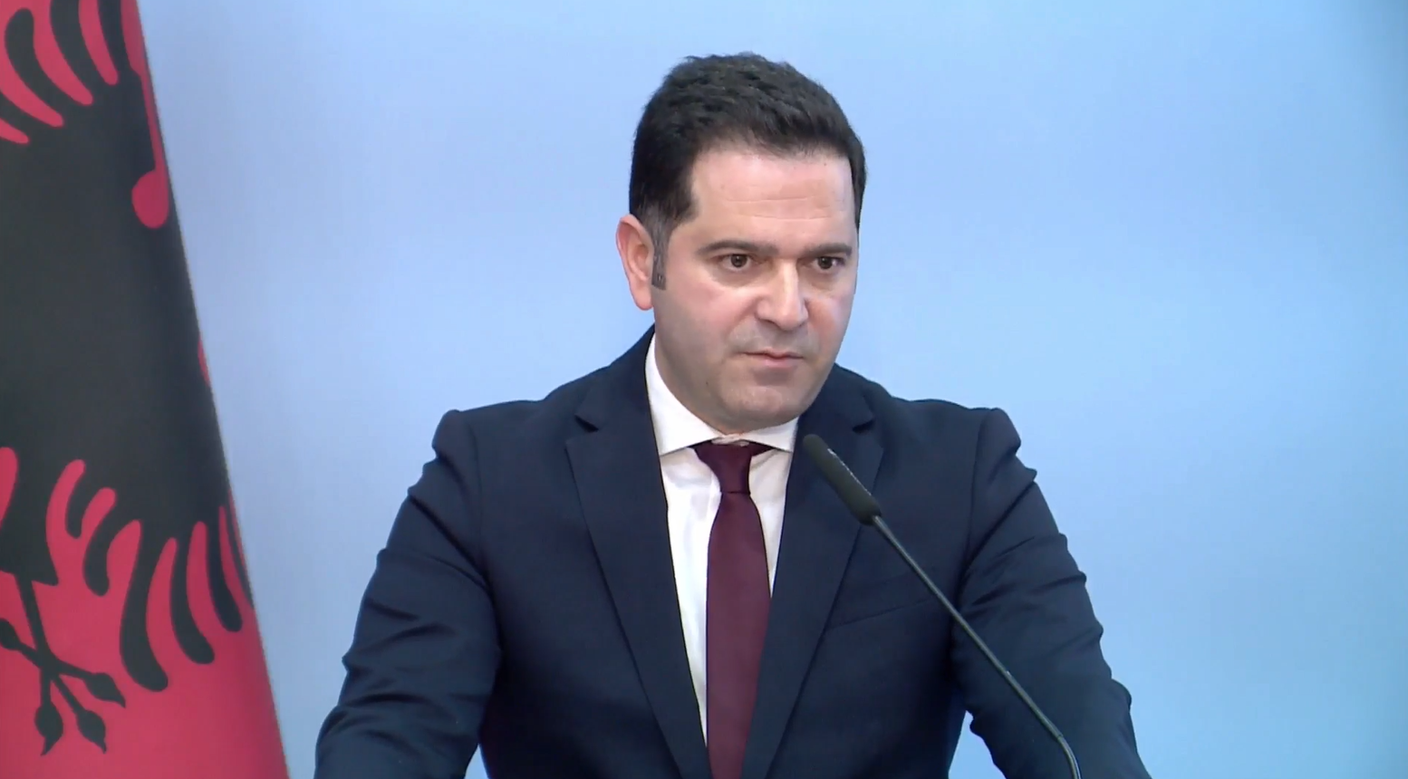 ministri-malaj-205-mld-leke-te-ardhura-ne-3-muajt-e-pare-te-vitit-monitorojme-cmimet-e-naftes