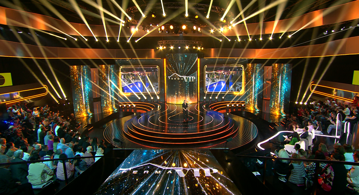 surpriza-dhe-debate-ne-ferme-tre-fermere-ne-televotim-asnje-i-eliminuar-mbremjen-e-shtate