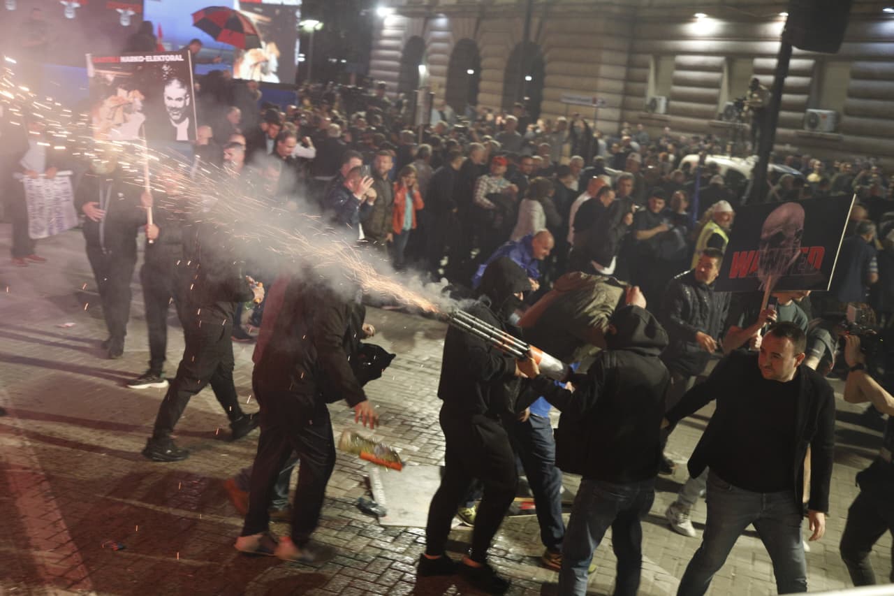 Tubimi i PD së  Seanca për protestuesit e arrestuar  5 në burg dhe 6 detyrim paraqitje