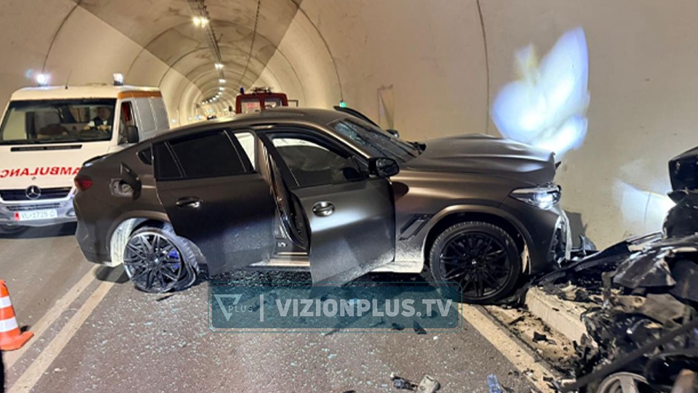 Aksident në tunelin e Llogarasë  plagoset shoferi  Bllokohet qarkullimi rrugor