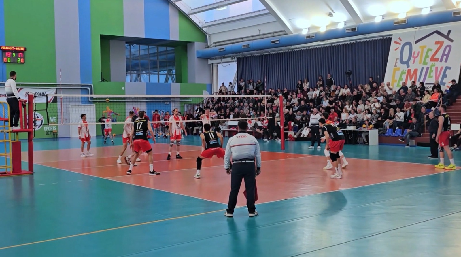 Partizani mposht Skënderbeun  të kuqtë janë më afër trofeut në volejboll për meshkuj