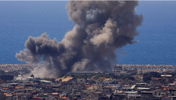 Izraeli vijon operacionin kundër Hezbollahut në Liban  100 sulme në 10 minuta