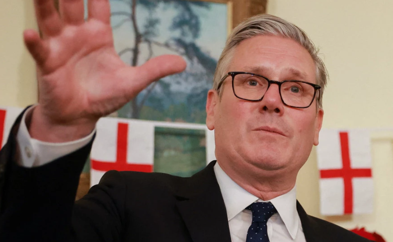 Kriza brenda qeverisë britanike  Starmer nën presion për çështjen Peter Mandelson