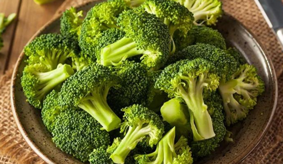 Ja çfarë i ndodh trupit nëse konsumoni brokoli çdo ditë