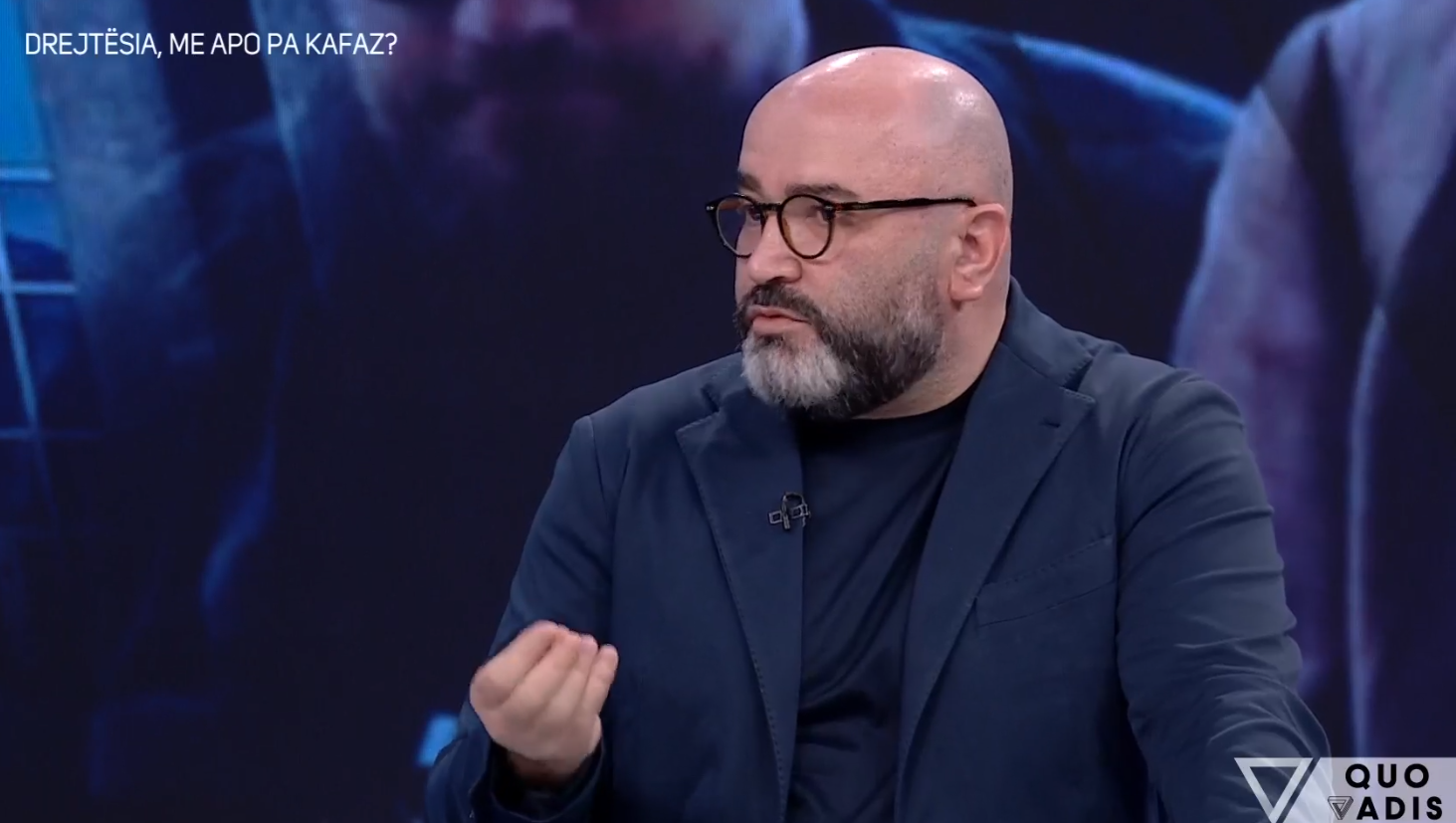 politikanet-ne-kafaz-avokati-standard-i-gabuar-te-izolohen-vetem-ata-qe-jane-te-rrezikshem