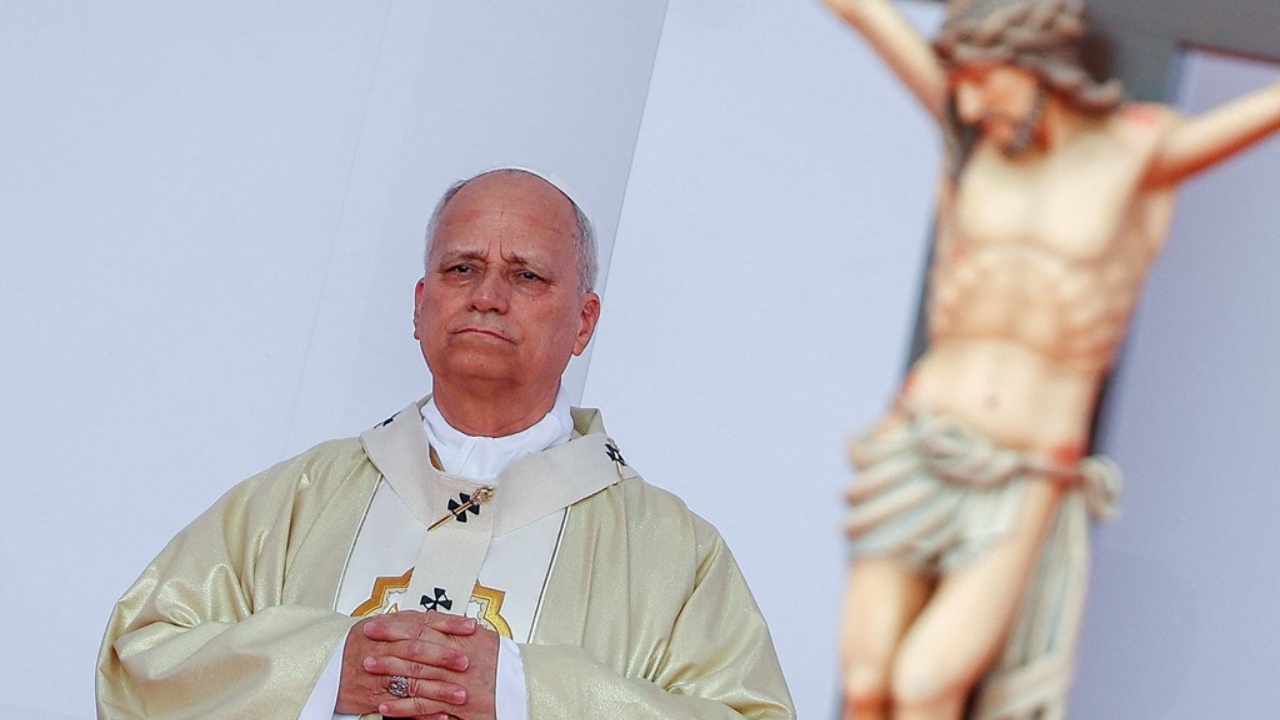 Armëpushimi në Liban  Papa bën thirrje për paqe të qëndrueshme në Lindjen e Mesme