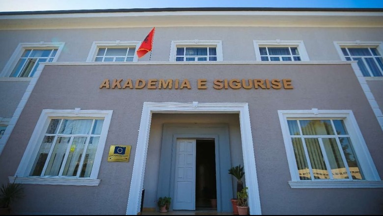 Helmimi i 52 studentëve të Akademisë së Sigurisë  AKU zhbllokon aktivitetin e kompanisë SORI AL