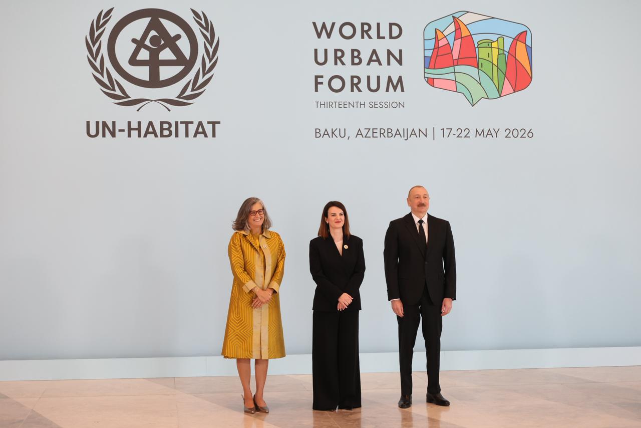 Zëvendëskryeministrja Koçiu në Azerbajxhan  merr pjesë në Forumin Botëror Urban 2026