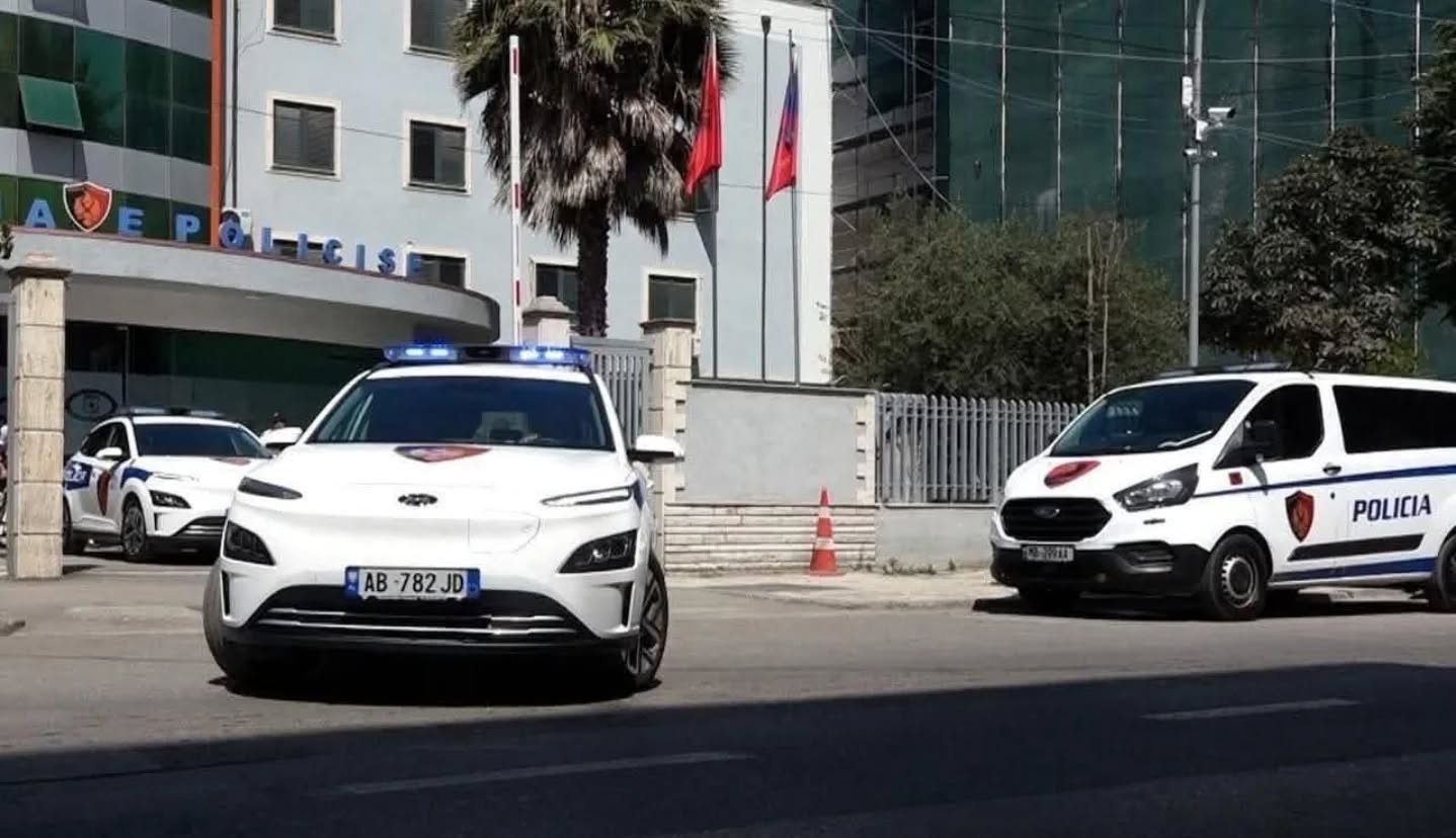 Tentoi të vriste me armë zjarri një person  arrestohet pas 5 muajsh 23 vjeçari në Kamëz