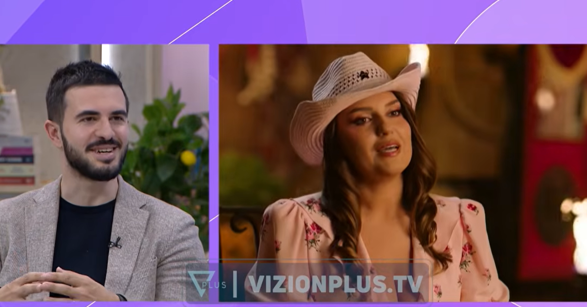 bullizohet-per-peshen-e-saj-bashkeshorti-i-sara-karajt-tregon-biseden-me-fermeren-para-hyrjes-ne-ferma-vip