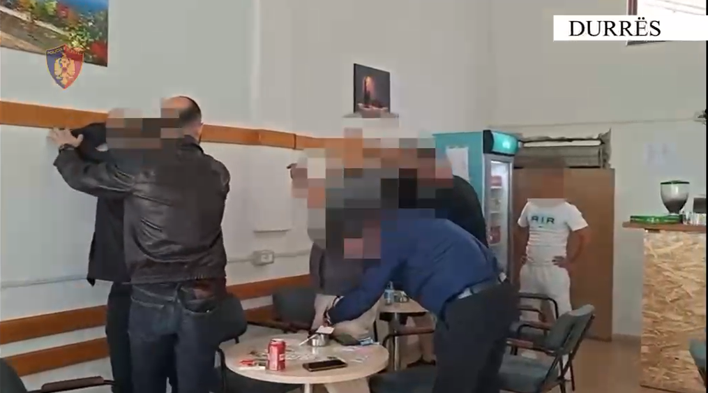 Arrestohen shpërndarësit e drogës në Kavajë  lënda narkotike shitej afër shkollave