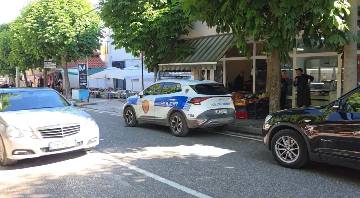 Vidhet një dyqan bulmeti në Pogradec  pronari  Hera e dytë brenda 5 muajsh  askush s është kapur