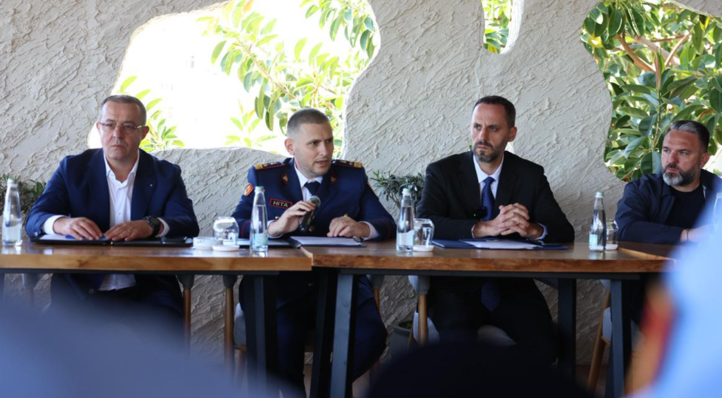 Hita paralajmëron nga Saranda  Zero tolerancë ndaj ndërtimeve pa leje dhe policëve që tradhtojnë uniformën