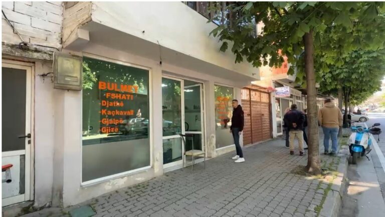 Vodhi dyqanin e bulmetit  arrestohet hajduti 22 vjeçar në Pogradec  EMRI 