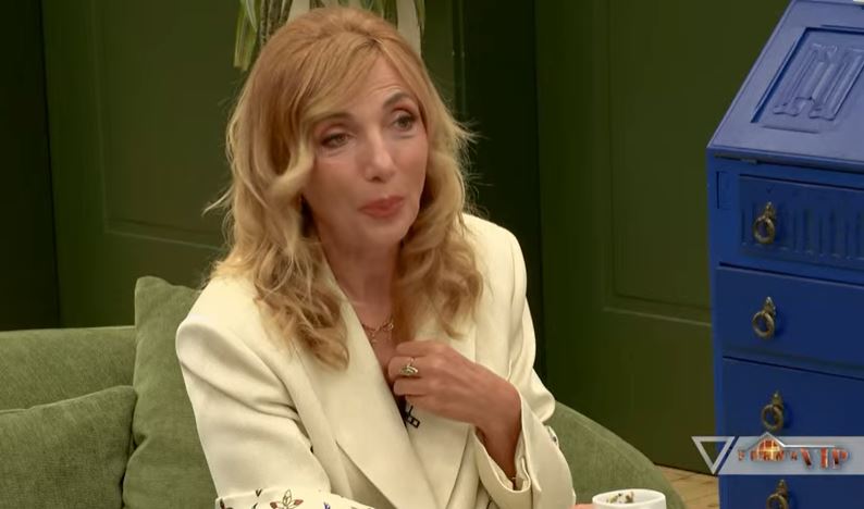 Gresa dhe Ola braktisin debatin  Moza  Situatat i paketojnë si strategji