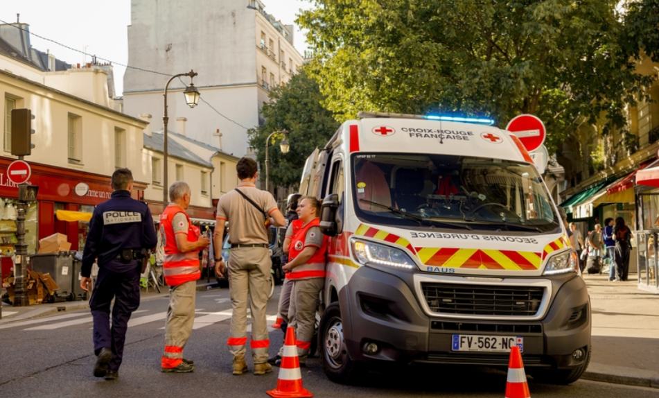 Valë e pazakontë e të nxehtit godet Francën  temperaturat  rekord   një i vdekur gjatë gare vrapimi në Paris