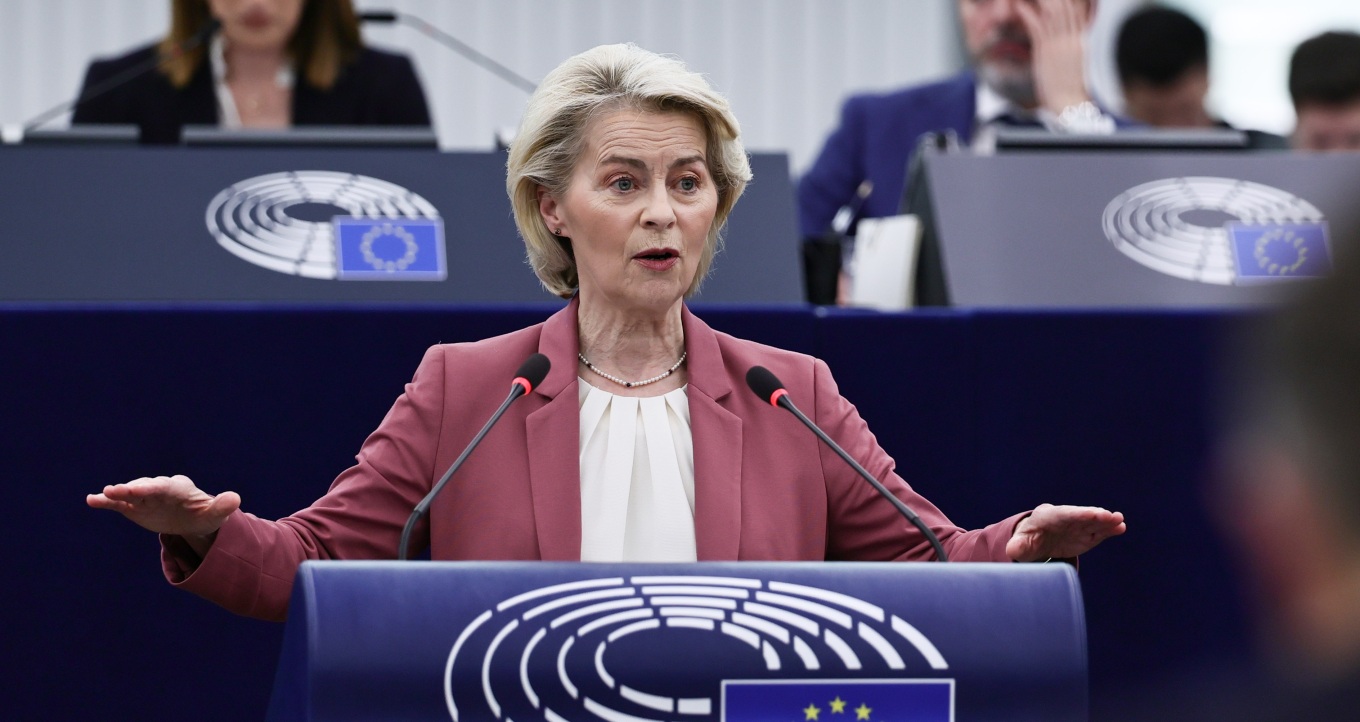 Von der Leyen  Po planifikohen rregullore të reja për mediat sociale dhe mbrojtjen e fëmijëve