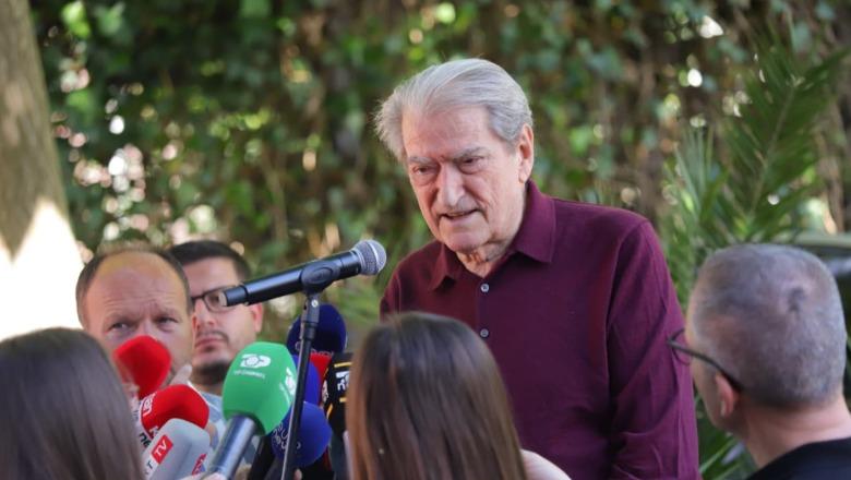 Berisha  Balluku drejt arratisë  Kreu i PD thotë se Rama po përgatit largimin e saj për t i shpëtuar arrestimit