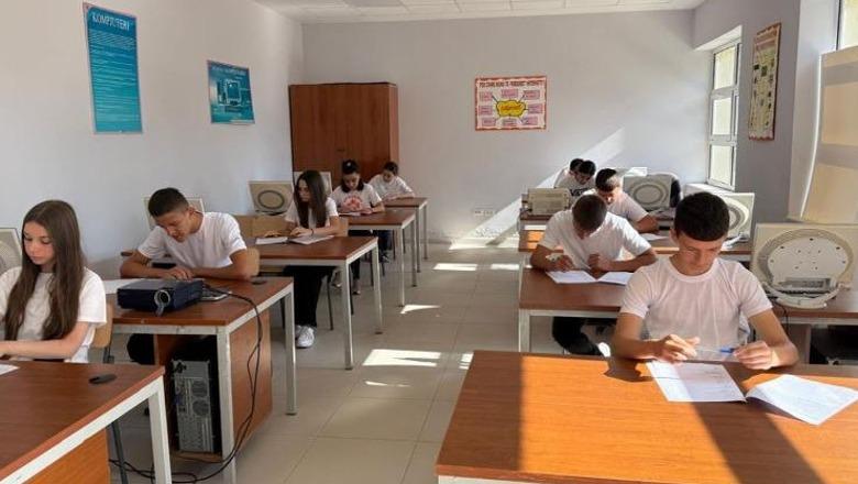 Klasat e nënta testohen në matematikë  nxënësit e vlerësojnë nivelin mesatar dhe shprehen të kënaqur pas provimit