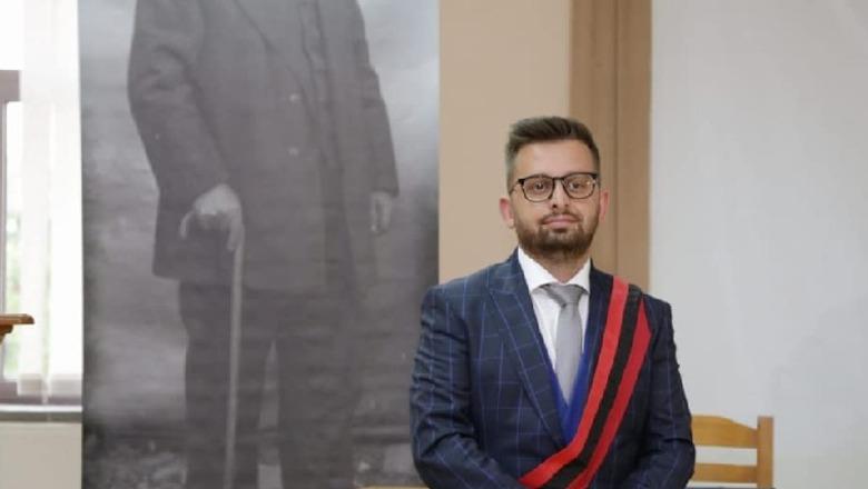 Tenderi i rrugës Korçë Ersekë dhe Ujësjellësi i Kolonjës  SPAK dërgon për gjykim kryebashkiakun Erion Isai dhe 11 të tjerë