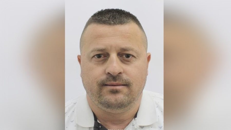 Dyshohet se u ekzekutua me breshëri plumbash për hakmarrje  ky është 45 vjeçari Valter Lleshi