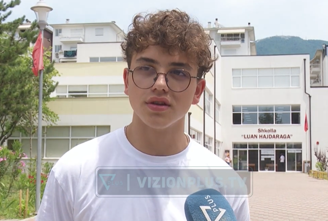 Maturantët testohen në matematikë  provimet mbyllen në 23 qershor me lëndën me zgjedhje