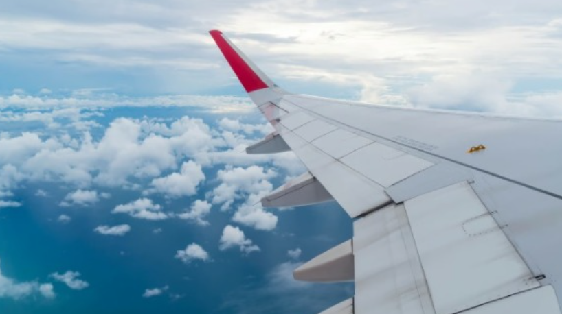 Tmerr në ajër  piloti pëson krizë epileptike gjatë fluturimit